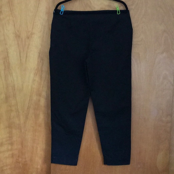 Straight Legged Black Ankle Pant with flat front - Picture 5 of 7